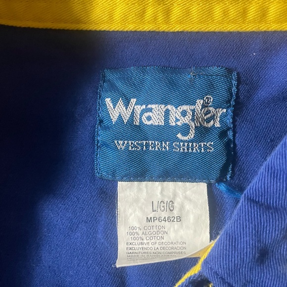 Vintage Western style Wrangler Men's Button Down Blue/Yellow Large Cowboy Shirt - Picture 2 of 3